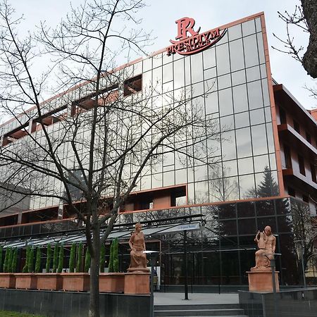 Hotel Presidivm Palace Lovech Exterior foto